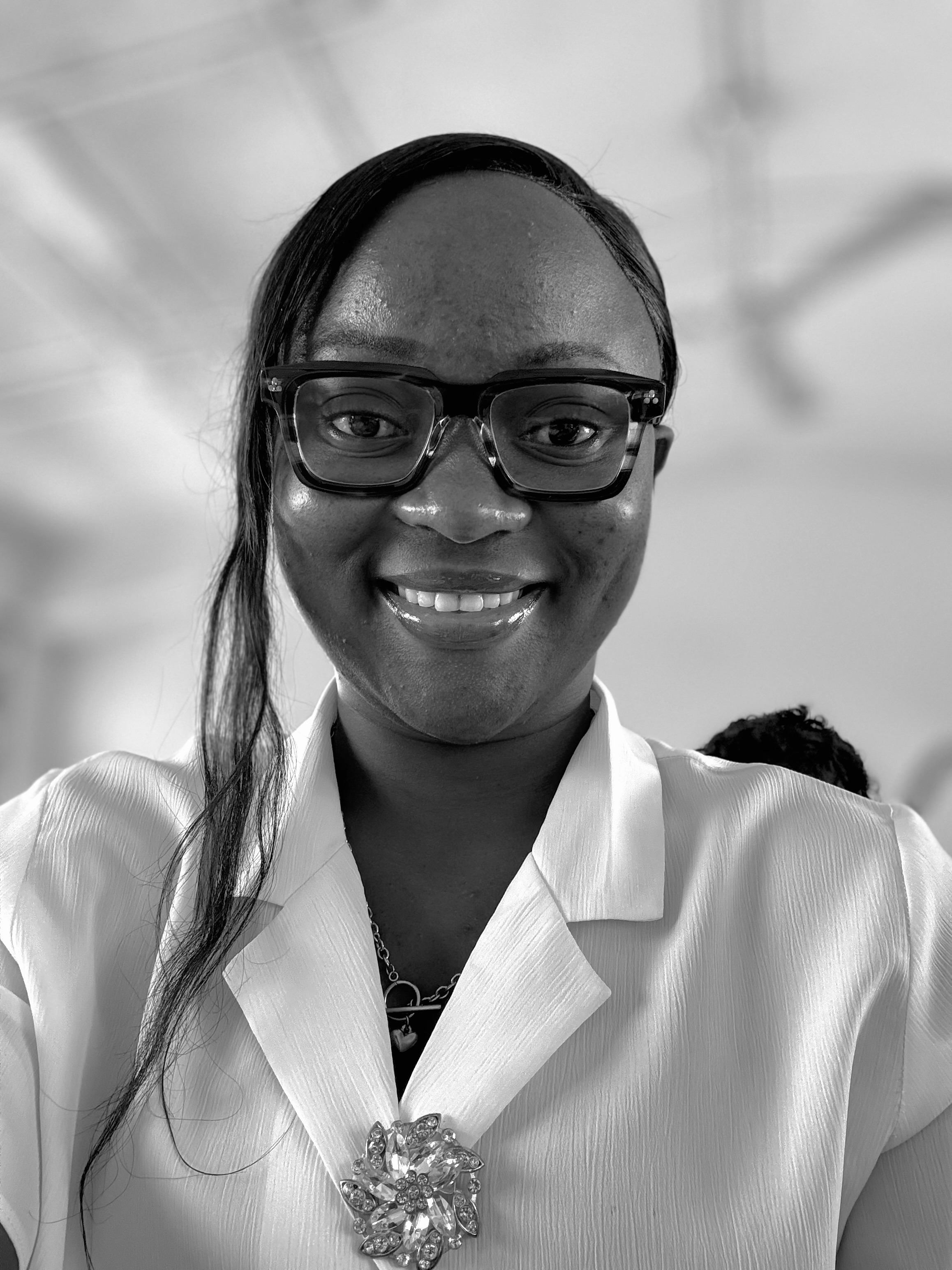 Gifty Selasi  Awunyo